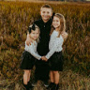 Meet your Posher, Adam